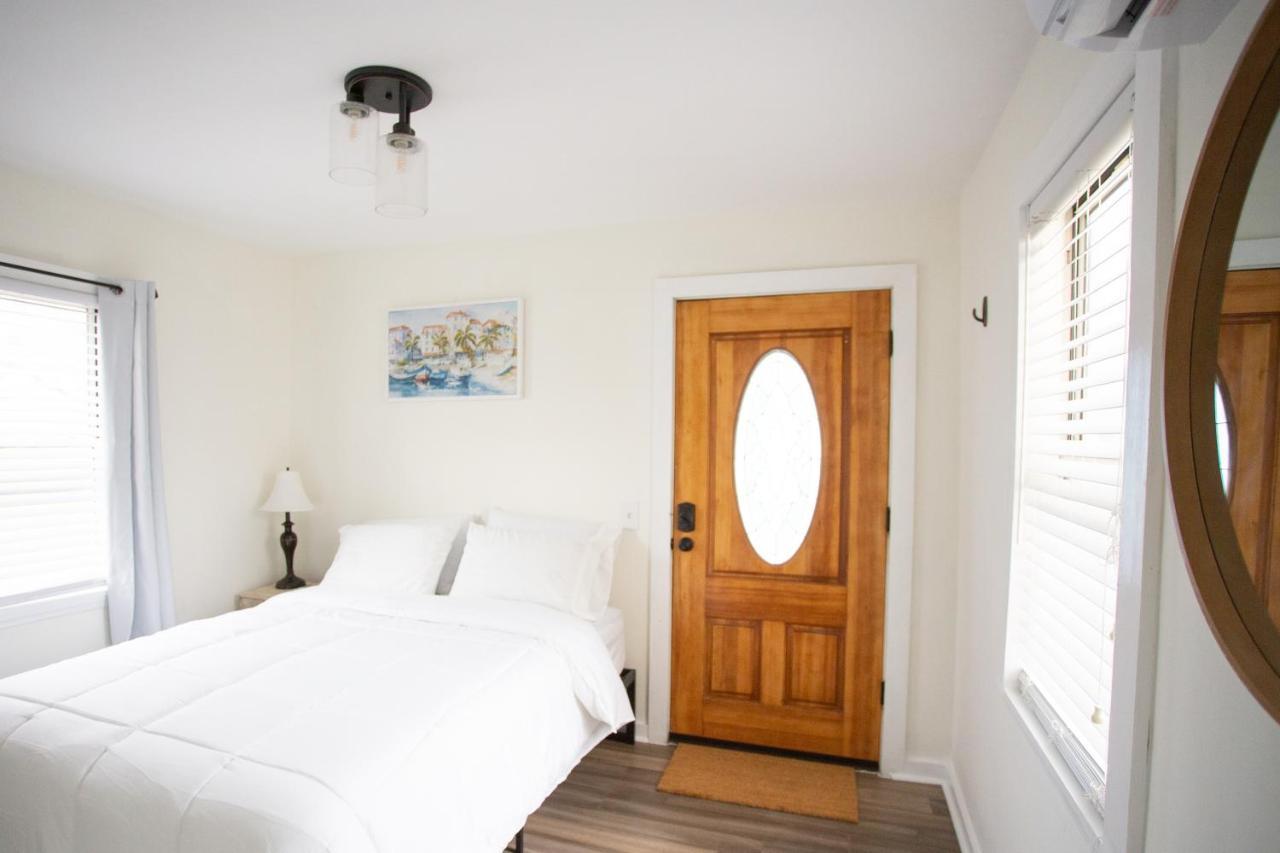 Cozy Studio - Blocks From The Ocean! Jacksonville Beach Esterno foto
